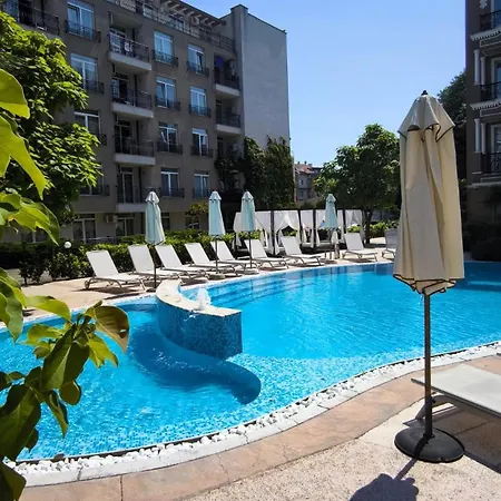 студия даун парк 3 этаж Apartment